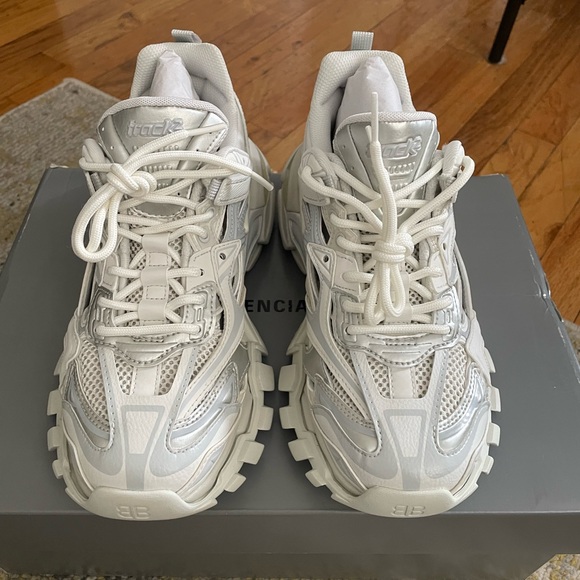 Brand New Balenciaga Track 2 Sneaker white silver. MISMATCHED sz eu 38 and 39 - Picture 3 of 11